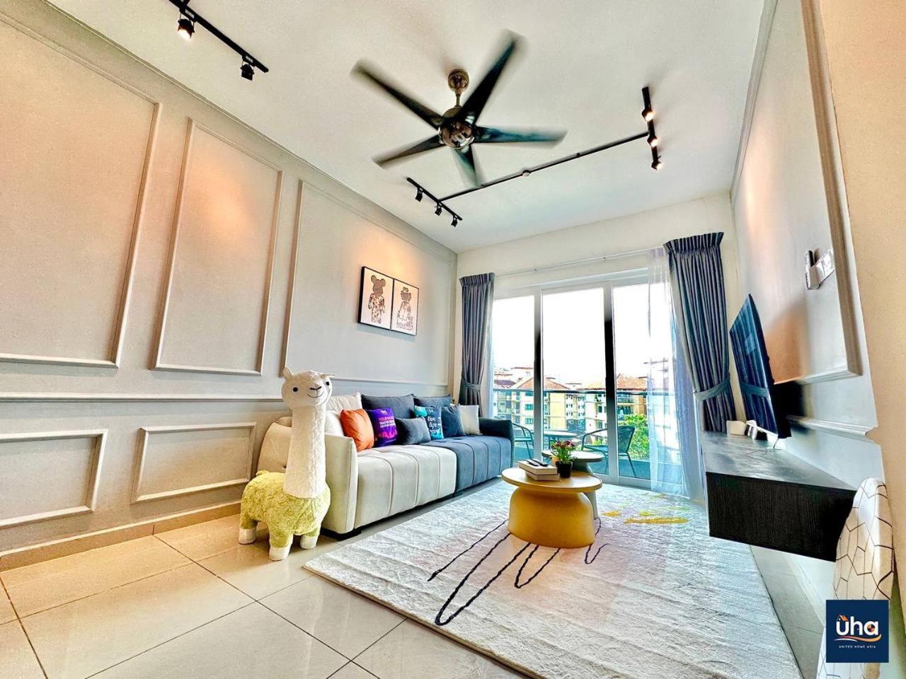 Seasons Luxury Apartment By Jk Home Джохор-Бару Экстерьер фото